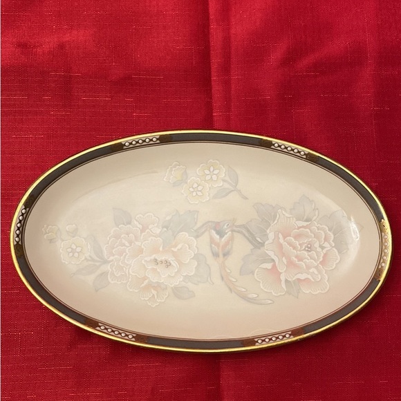 Lenox Mckinley Relish Plate - Picture 1 of 2
